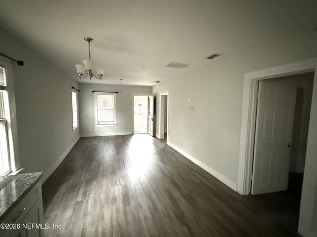 299 E 48TH Street, Jacksonville, FL 32208