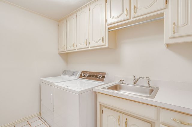 3068 High Ridge Drive, Grapevine, TX 76051
