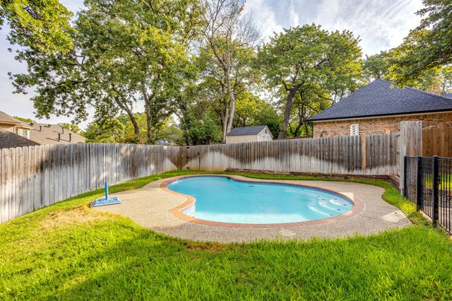3068 High Ridge Drive, Grapevine, TX 76051