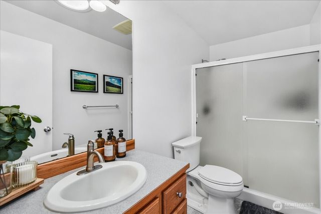 266 Camas Avenue SE, Renton, WA 98056