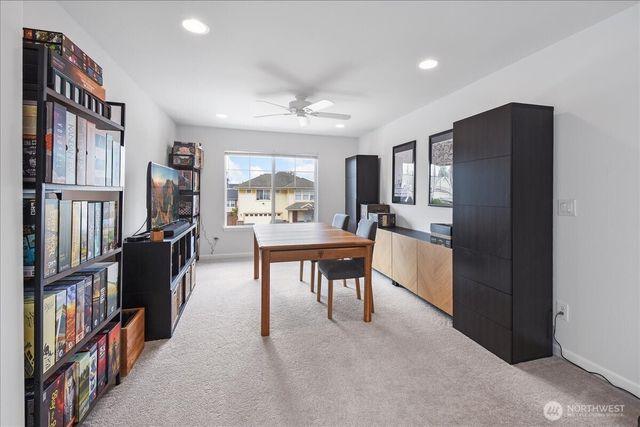 266 Camas Avenue SE, Renton, WA 98056