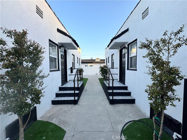 1018 E 79th, Los Angeles, CA 90001