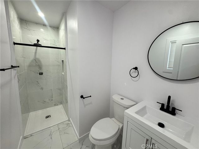 1018 E 79th, Los Angeles, CA 90001