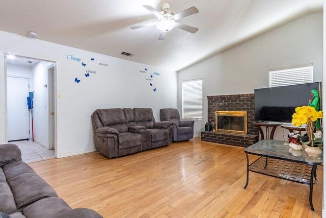 2135 Arroyo Court, Los Banos, CA 93635