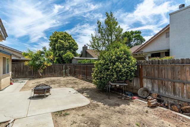 2135 Arroyo Court, Los Banos, CA 93635