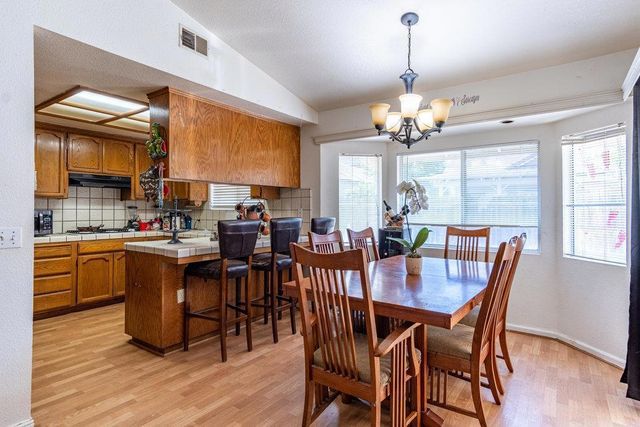 2135 Arroyo Court, Los Banos, CA 93635