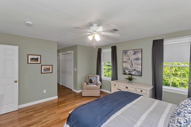 28 Sullivan Blvd A, Oxford, MA 01540