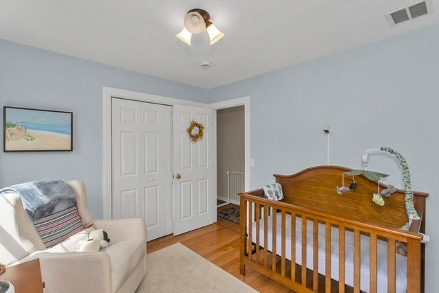 28 Sullivan Blvd A, Oxford, MA 01540
