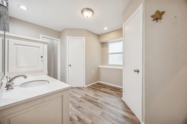 116 Timberview Court, Burleson, TX 76028