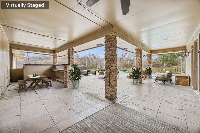 116 Timberview Court, Burleson, TX 76028