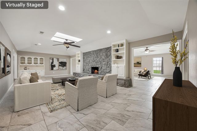 116 Timberview Court, Burleson, TX 76028