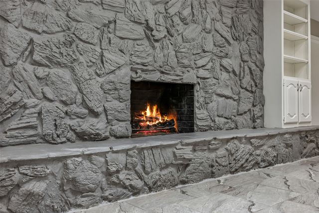 116 Timberview Court, Burleson, TX 76028