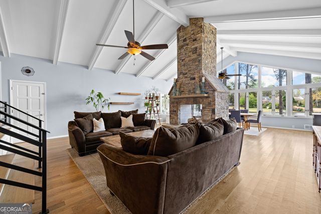 2025 Castle Lake Drive, Tyrone, GA 30290