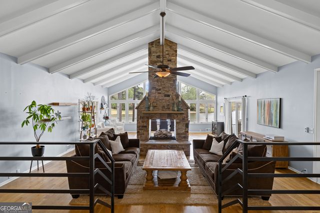 2025 Castle Lake Drive, Tyrone, GA 30290