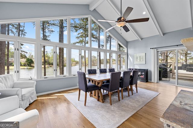 2025 Castle Lake Drive, Tyrone, GA 30290