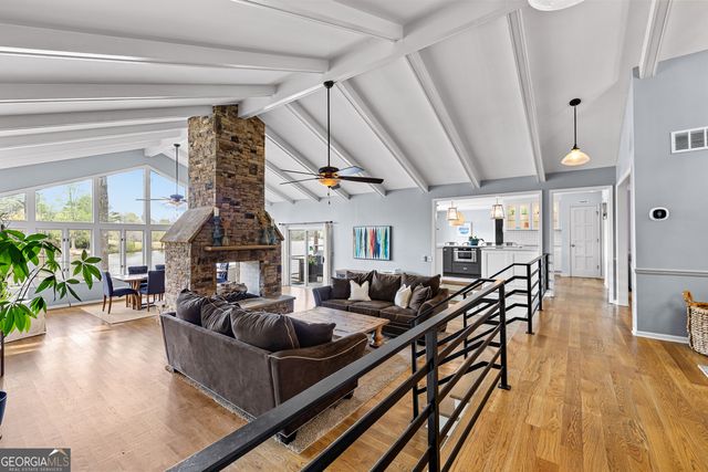 2025 Castle Lake Drive, Tyrone, GA 30290