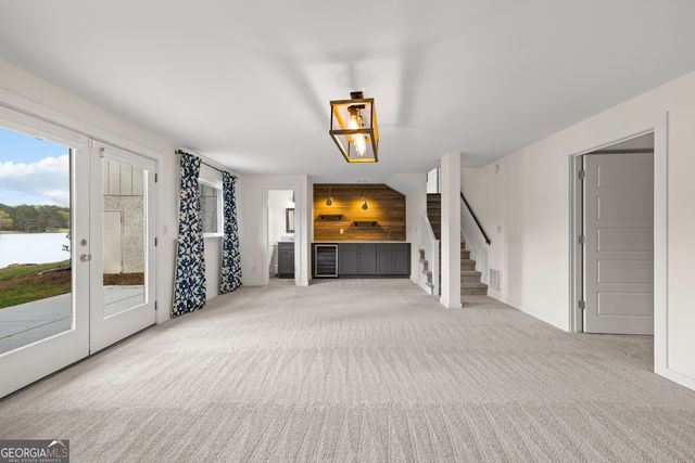 2025 Castle Lake Drive, Tyrone, GA 30290