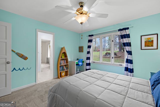 2025 Castle Lake Drive, Tyrone, GA 30290