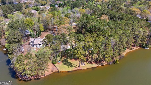 2025 Castle Lake Drive, Tyrone, GA 30290