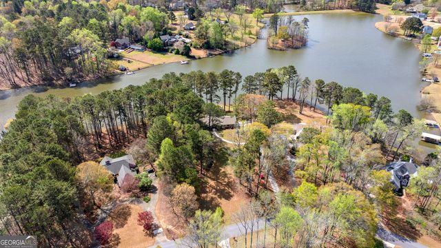 2025 Castle Lake Drive, Tyrone, GA 30290