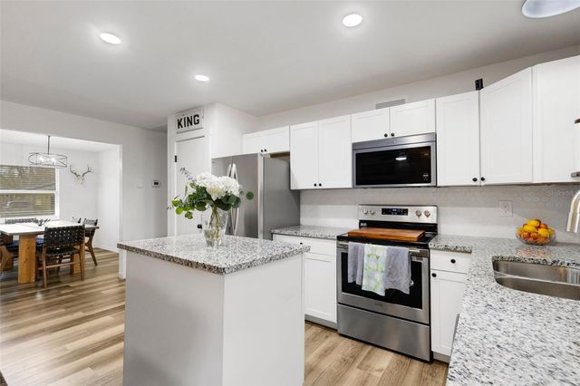 2143 NORETTA LANE, Lakeland, FL 33811