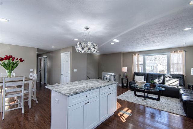 12 Whittier Drive, Coventry, RI 02816