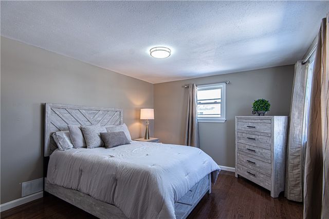 12 Whittier Drive, Coventry, RI 02816