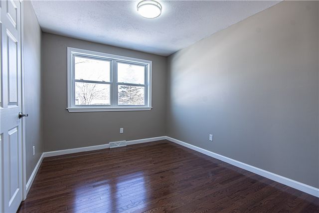 12 Whittier Drive, Coventry, RI 02816