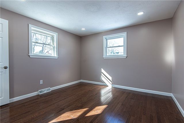 12 Whittier Drive, Coventry, RI 02816