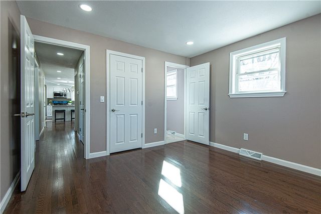 12 Whittier Drive, Coventry, RI 02816