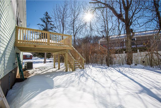 12 Whittier Drive, Coventry, RI 02816