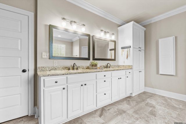 9365 E La Hwy 936, St Amant, LA 70774