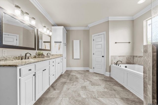 9365 E La Hwy 936, St Amant, LA 70774