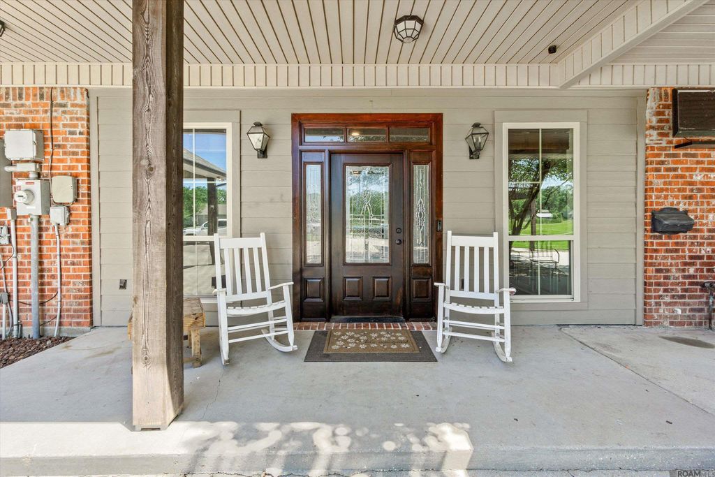 9365 E La Hwy 936, St Amant, LA 70774