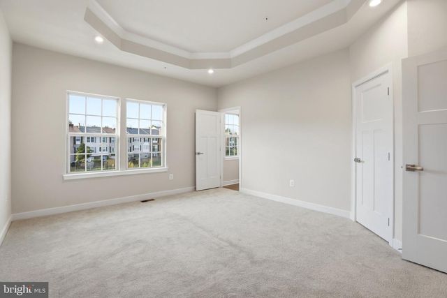 9417 TALL OAKS CT, Montgomery Village, MD 20886