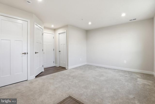 9417 TALL OAKS CT, Montgomery Village, MD 20886