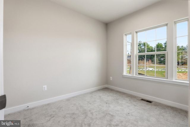 9417 TALL OAKS CT, Montgomery Village, MD 20886