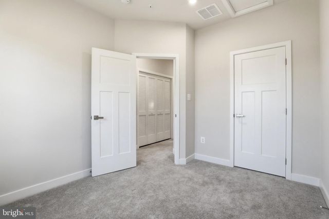 9417 TALL OAKS CT, Montgomery Village, MD 20886