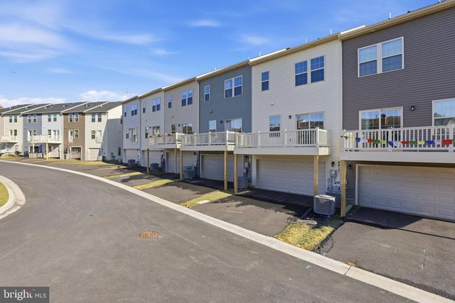 9417 TALL OAKS CT, Montgomery Village, MD 20886