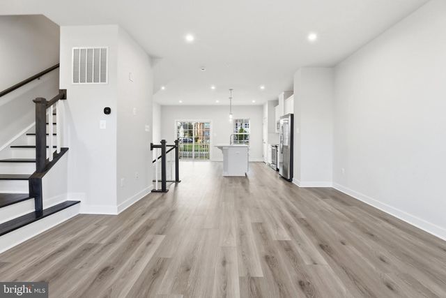 9417 TALL OAKS CT, Montgomery Village, MD 20886