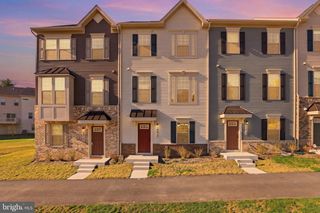 9417 TALL OAKS CT, Montgomery Village, MD 20886