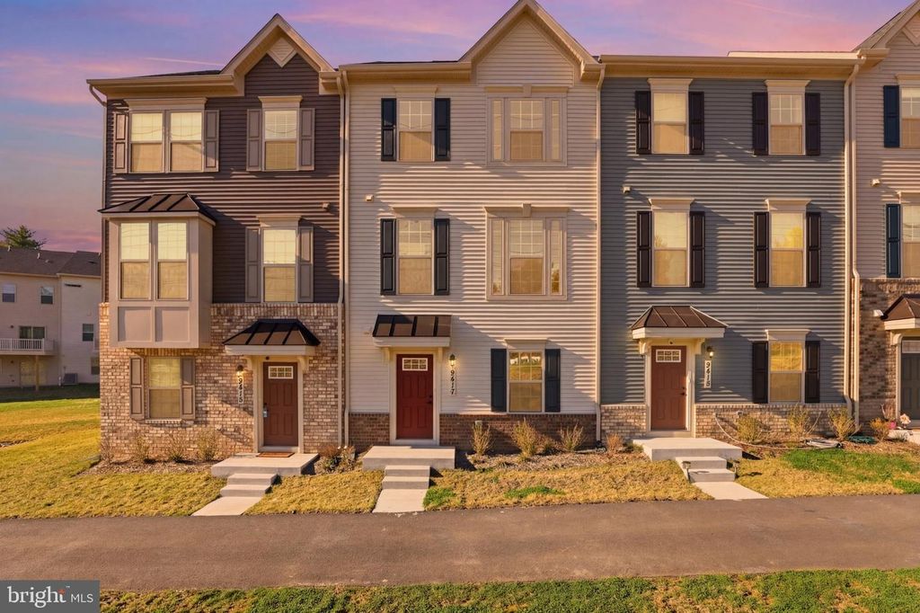 9417 TALL OAKS CT, Montgomery Village, MD 20886