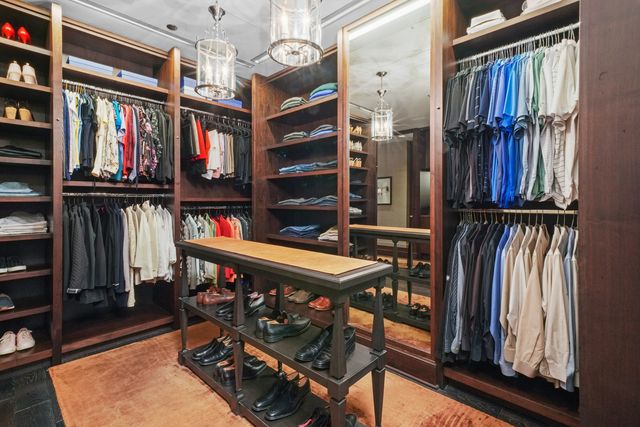 10 E Delaware Place 34A, Chicago, IL 60611