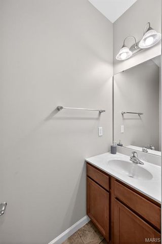 105 Wabash Spur Drive, O'fallon, MO 63366