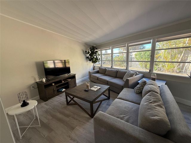 6407 1ST PALM POINT, St Pete Beach, FL 33706