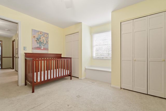 1029 Greenview Drive, Crown Point, IN 46307