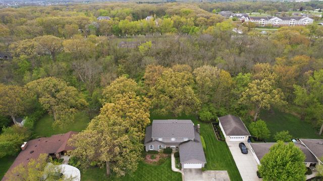 1029 Greenview Drive, Crown Point, IN 46307
