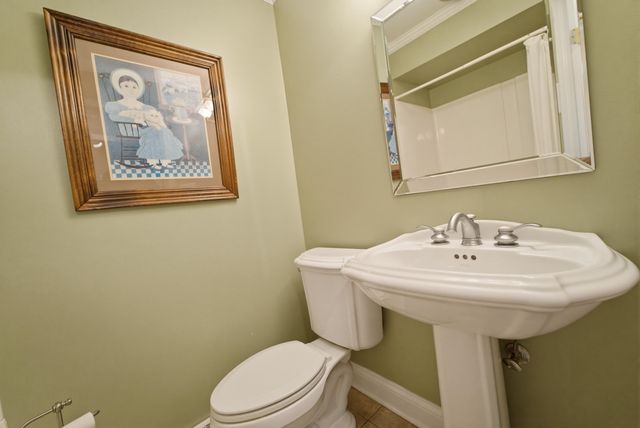 1029 Greenview Drive, Crown Point, IN 46307