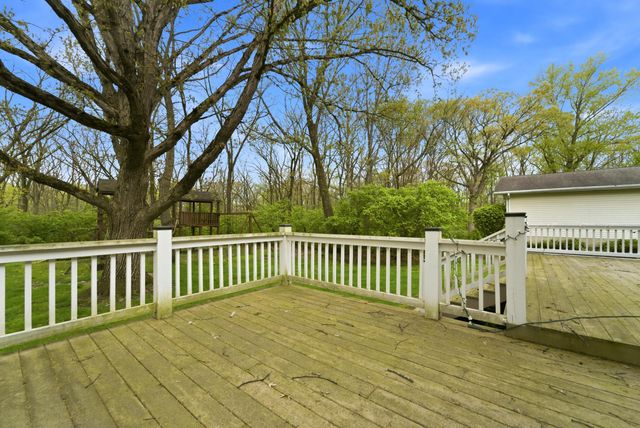 1029 Greenview Drive, Crown Point, IN 46307