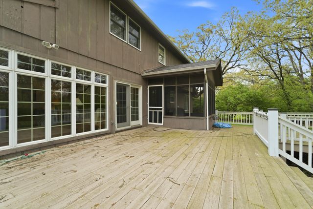 1029 Greenview Drive, Crown Point, IN 46307